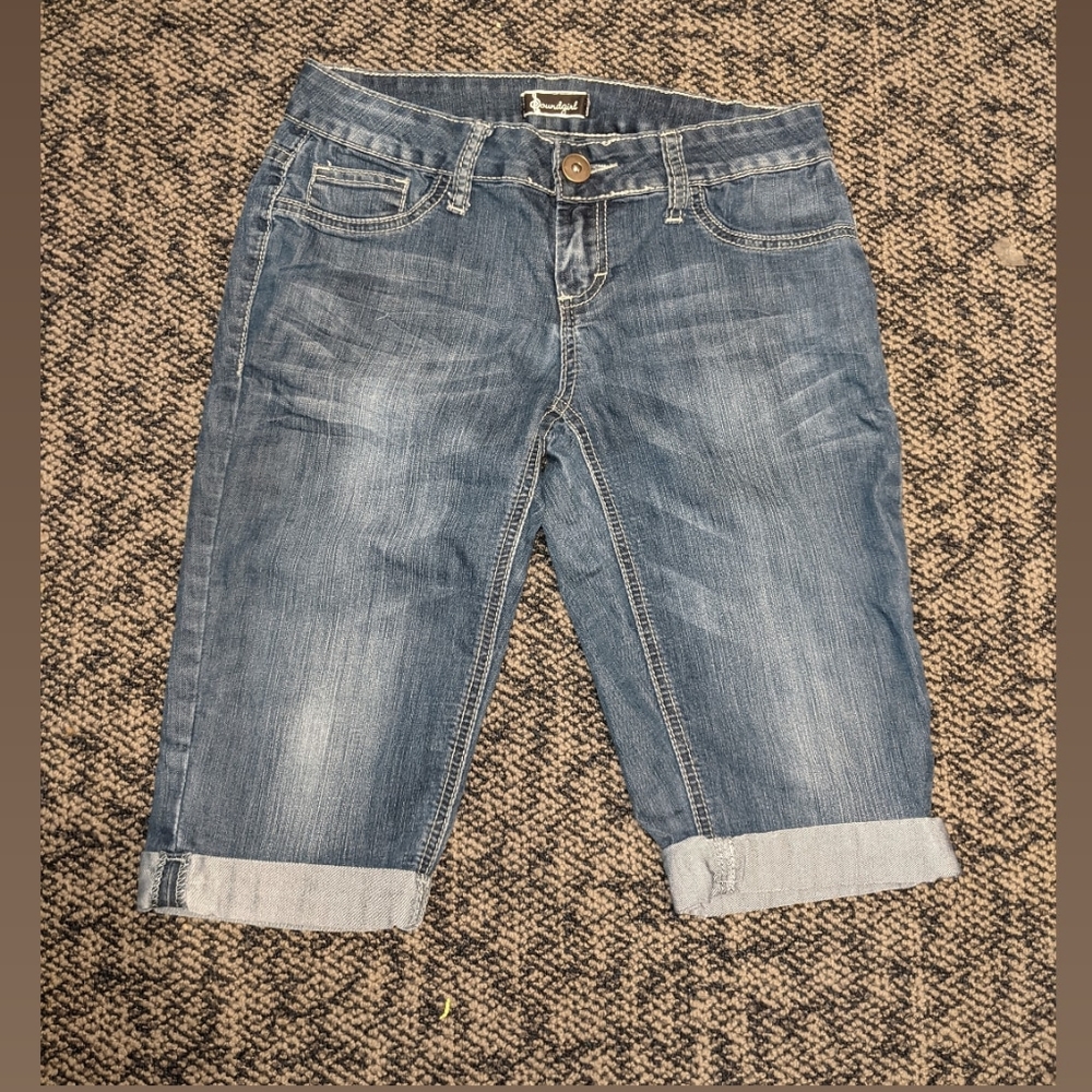 Soundgirl | Size 5 | Blue Denim Shorts